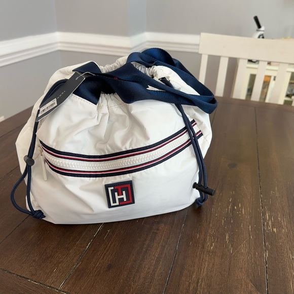 NWT Tommy Hilfiger drawstring tote bag - Picture 13 of 14